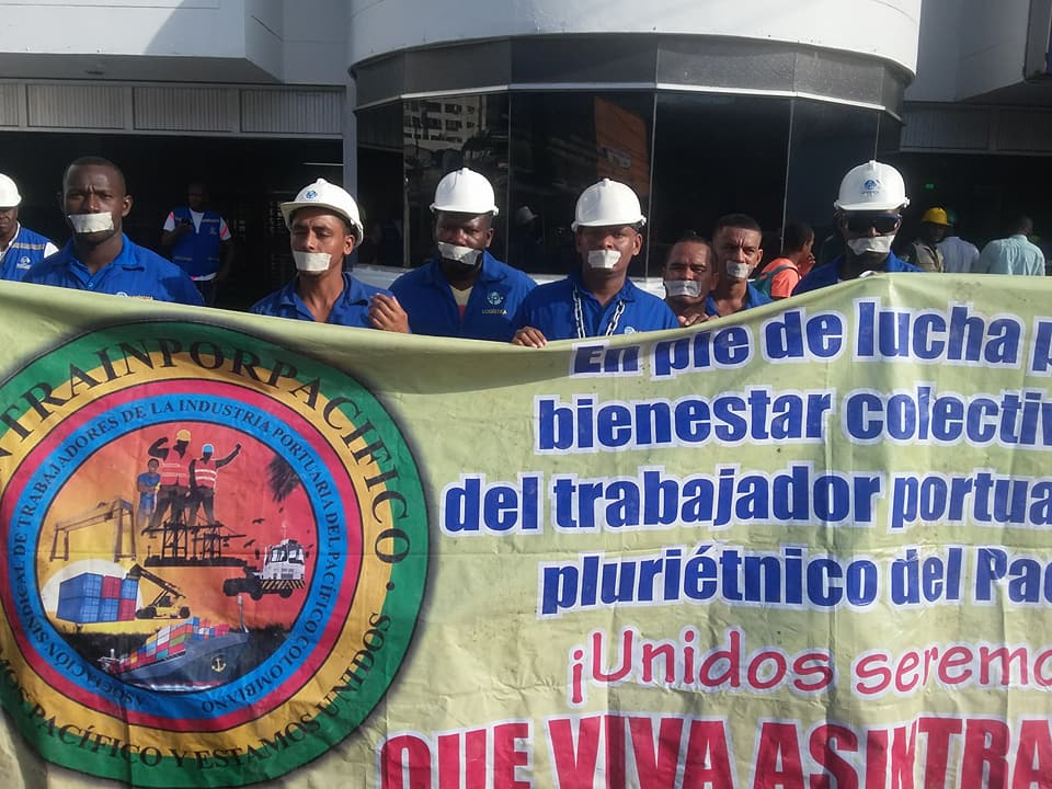 Trabajadores Portuarios Protestan Por Despido Masivo