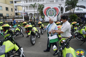 100 motocicletas fueron entregadas al Distrito Especial de Policía  Buenaventura 