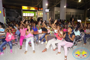 El Centro Comercial Viva Buenaventura realizó homenaje a un grupo mujeres destacadas en la ciudad