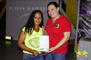 El Centro Comercial Viva Buenaventura realizó homenaje a un grupo mujeres destacadas en la ciudad