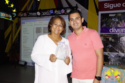 El Centro Comercial Viva Buenaventura realizó homenaje a un grupo mujeres destacadas en la ciudad