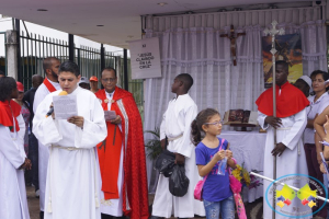 Grupo juvenil Jeshua realizó nuevamente la representación en vivo del Santo Viacrucis en Buenaventura