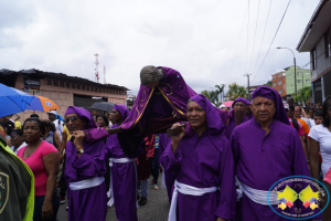 Grupo juvenil Jeshua realizó nuevamente la representación en vivo del Santo Viacrucis en Buenaventura