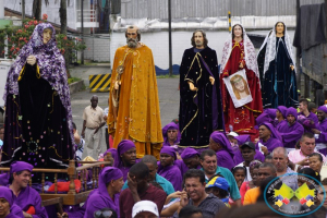 Grupo juvenil Jeshua realizó nuevamente la representación en vivo del Santo Viacrucis en Buenaventura