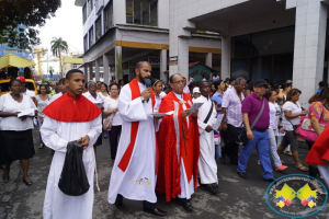 Grupo juvenil Jeshua realizó nuevamente la representación en vivo del Santo Viacrucis en Buenaventura