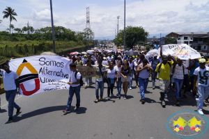 Estudiantes de Unipacífico marcharon exigiendo se convoque a elecciones de estamentos representativos de la Alma Máter