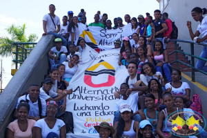 Estudiantes de Unipacífico marcharon exigiendo se convoque a elecciones de estamentos representativos de la Alma Máter