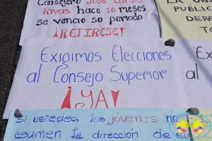 Estudiantes de Unipacífico marcharon exigiendo se convoque a elecciones de estamentos representativos de la Alma Máter