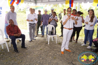 Ministra de Educación Gina Parody colocó primera piedra del Megacolegio San Antonio