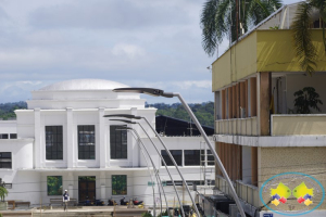 La iluminación del bulevar del Centro de Buenaventura cumple todas las normas y estará a la altura de los bulevares de Europa