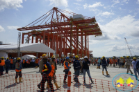 Con la llegada de nueve modernas grúas continúan los trabajos en la Sociedad Puerto Industrial Aguadulce