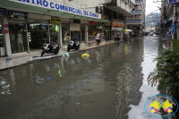 Buena parte del centro de Buenaventura se inundó por fuerte aguacero