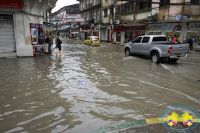 Buena parte del centro de Buenaventura se inundó por fuerte aguacero