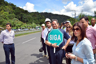 Vicepresidente Vargas Lleras inauguró nuevo tramo de la doble calzada que conduce al Puerto de Buenaventura