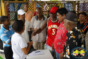 La Administración Distrital de Buenaventura realizó sorteo de cubículos para reubicar los vendedores del parque