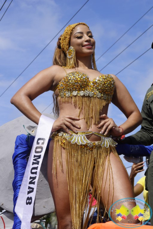 Desfile de carrozas de las 14 candidatas al Reinado Señorita Buenaventura Folclor 2016