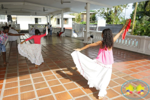 Avanza preparación de las 12 candidatas al Reinado Niña Buenaventura 2016 en el X Festivalito