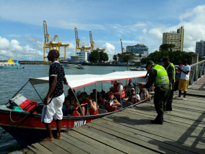 La Policía mantiene presencia en sitios turísticos de Buenaventura