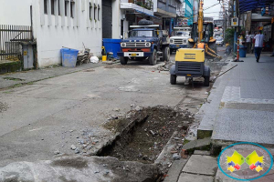 Iniciaron trabajos de reparación de la carrera 4ta entre calles 3ra y 2da  del centro de la ciudad 