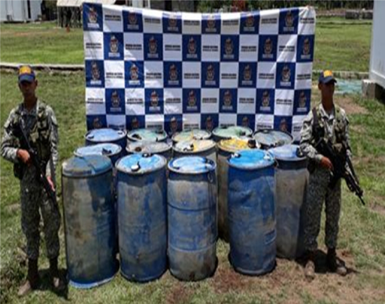 Tropas de la Armada Nacional incautan 1.260 galones de combustible 