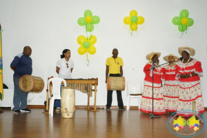 Docentes participaron en el Encuentro Folclórico y Cultural del Educador 