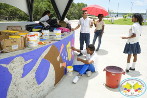 El arte participativo y el muralismo se abren camino en Buenaventura 