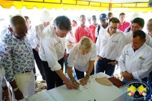 Se firmó el acta de inicio de la construcción de los dos tanques de almacenamiento de agua en Loma Alta en Citronela