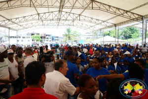 Multitudinaria fue la asistencia al cierre de campaña de Roy Barreras el 25 de febrero en Buenaventura