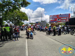 Mototaxistas bloquearon el puente El Piñal 