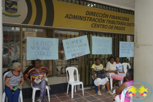 No más mentiras, queremos galería: vendedoras de la galería de Pueblo Nuevo