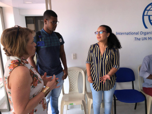 Jefe de la OIM en Colombia visitó proyectos sociales en Buenaventura 