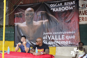 Oscar Rivas anunció apoyo para reconstruir el gimnasio de boxeo del barrio La Independencia y realizó donación a la campaña de Carlos Clavijo a la Gobernación del Valle