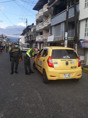 La Fuerza Pública continúa realizando intervención en la Comuna 11 de Buenaventura