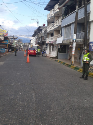 La Fuerza Pública continúa realizando intervención en la Comuna 11 de Buenaventura