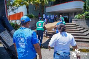 La ACNUR donó 3 unidades de refugio para atención de la COVID-19 en la red de salud de Buenaventura