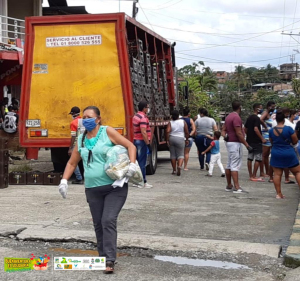 La #BuenaventuraSolidaria sigue llegando a las comunas con mercados  