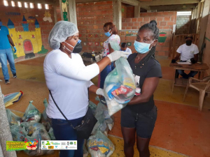 La #BuenaventuraSolidaria sigue llegando a las comunas con mercados  