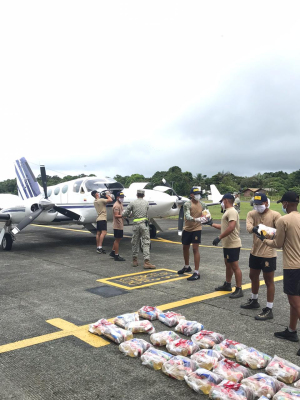 La Armada de Colombia continúa apoyando a las comunidades de Juanchaco, Ladrilleros y La Barra