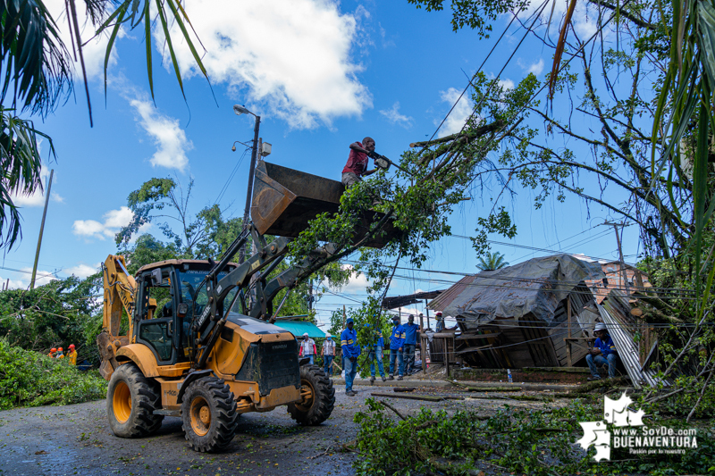 Fueron muchos los llamados de la comunidad afectada por vendaval en Buenaventura