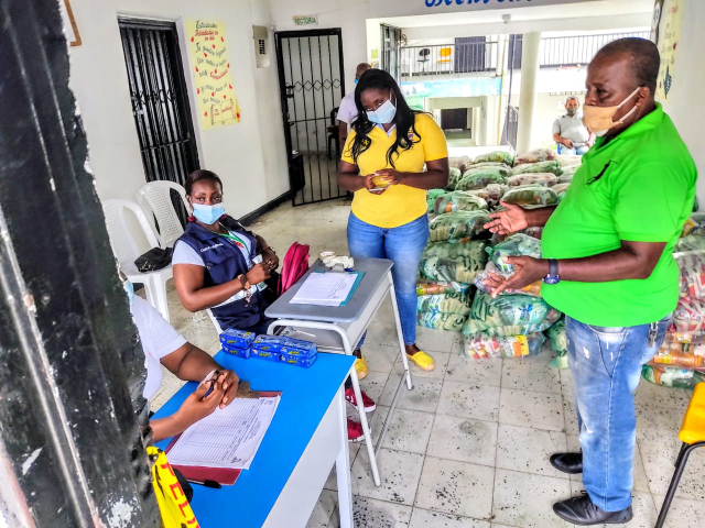 La Alcaldía Distrital inició la entrega de mercados por segunda vez en Buenaventura