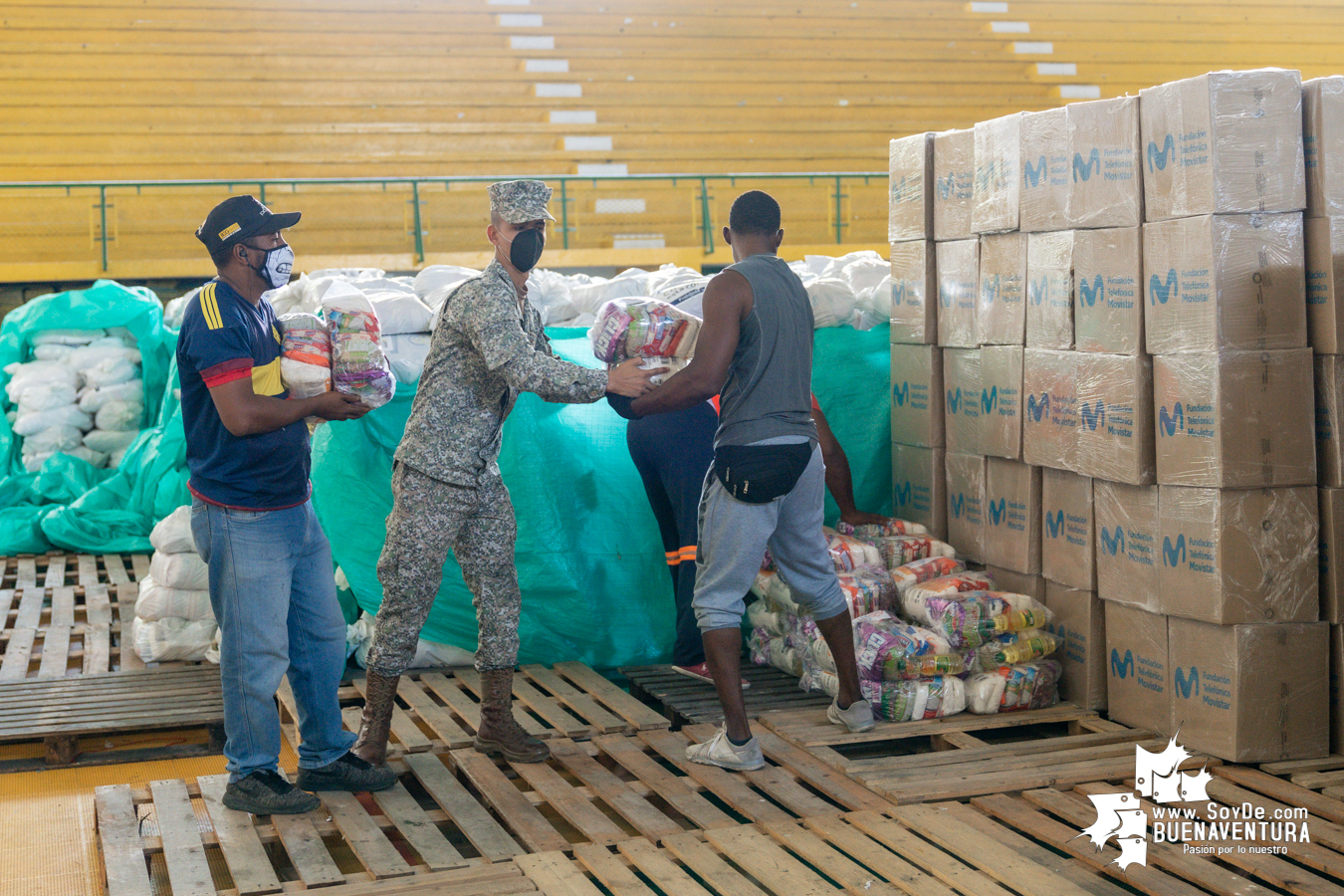 La Fundación Telefónica Movistar entregó donación de mercados y kits de bioseguridad a la Alcaldía Distrital de Buenaventura