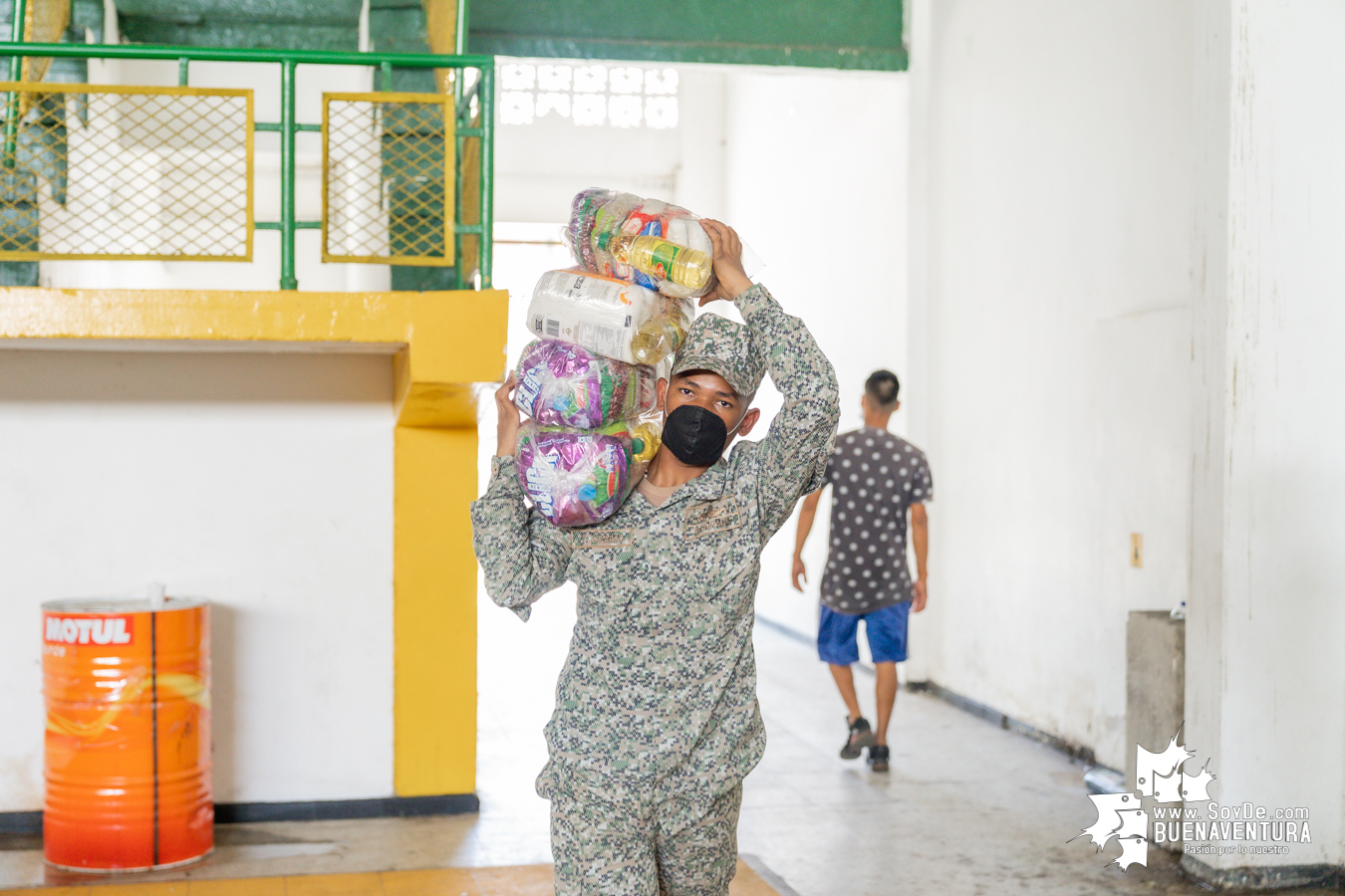 La Fundación Telefónica Movistar entregó donación de mercados y kits de bioseguridad a la Alcaldía Distrital de Buenaventura