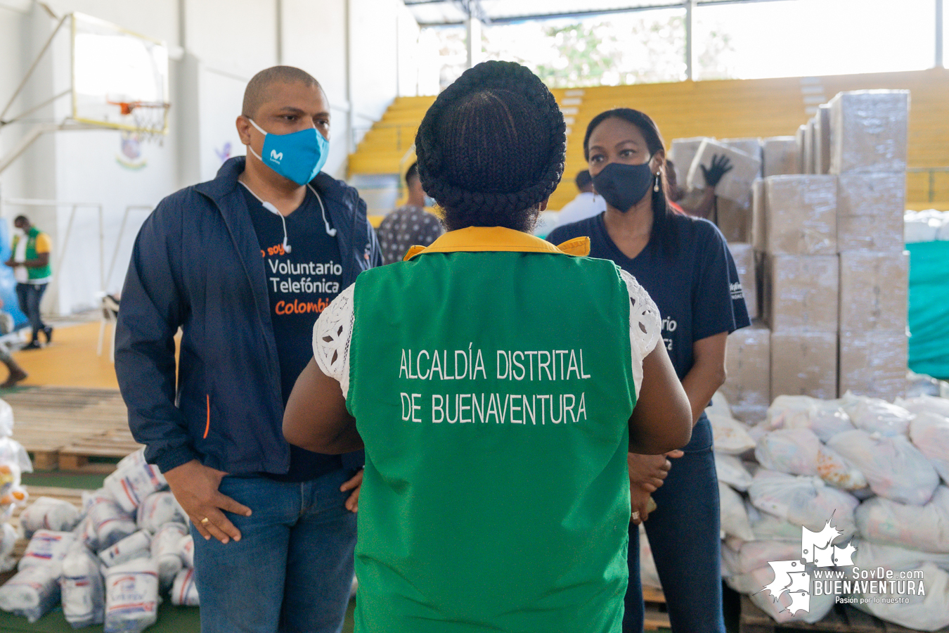 La Fundación Telefónica Movistar entregó donación de mercados y kits de bioseguridad a la Alcaldía Distrital de Buenaventura