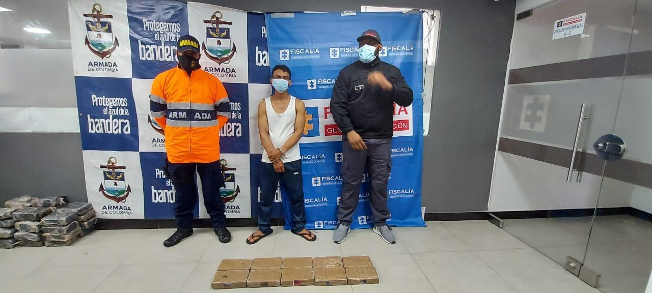 A la cárcel tripulante de una lancha que presuntamente transportaba cocaína en Buenaventura