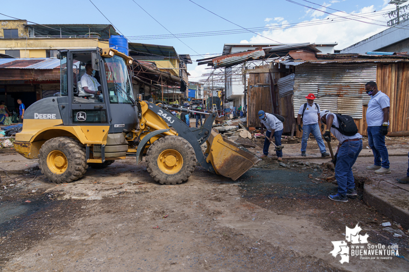 Avanza a buen ritmo la desafectación de los alrededores de la plaza de mercado José Hilario López de Pueblo Nuevo 