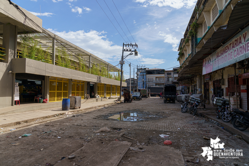 Avanza a buen ritmo la desafectación de los alrededores de la plaza de mercado José Hilario López de Pueblo Nuevo 