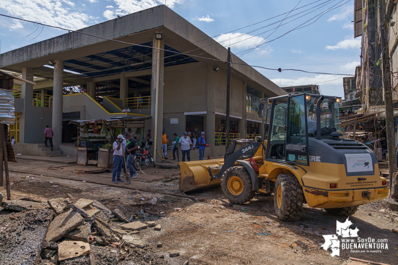 Avanza a buen ritmo la desafectación de los alrededores de la plaza de mercado José Hilario López de Pueblo Nuevo 