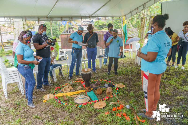 Con acto simbólico de siembra de un árbol, inició la gestión de recursos para construir el Centro de Memoria Histórica del Litoral Pacífico en lote destinado por la Alcaldía de Buenaventura