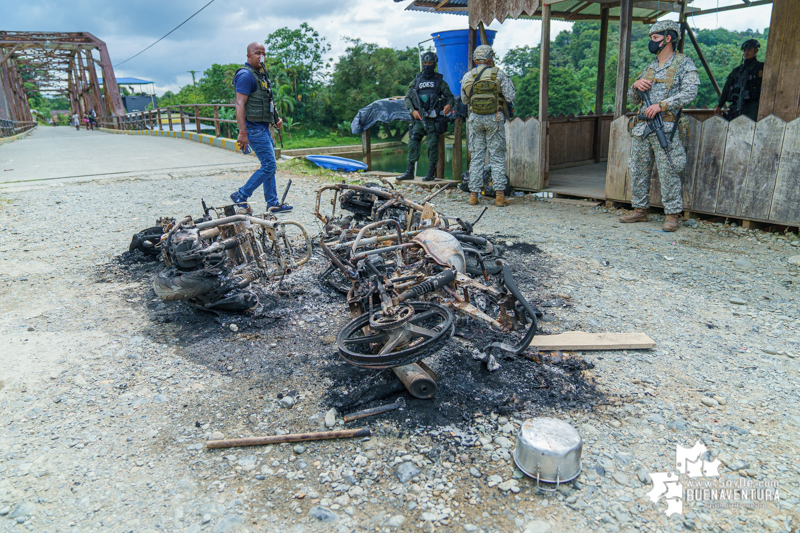 La Armada de Colombia hace presencia en Sabaletas luego de incursión de un grupo armado ilegal