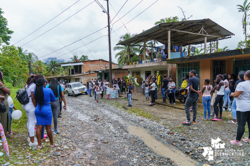 En medio de lágrimas, un fuerte llamado a la paz y rechazo a la violencia, los habitantes de Sabaletas despidieron a Cristian Andrés Estrella Riascos